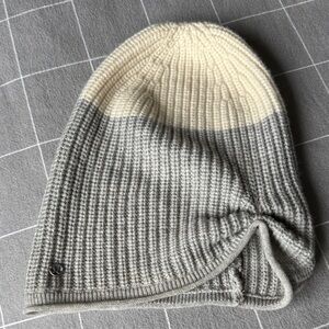 Lululemon Two-Tone Knit Beanie